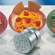 Manuální strojek na zmzlinové špagety - příslušenství • tagliatelle mold